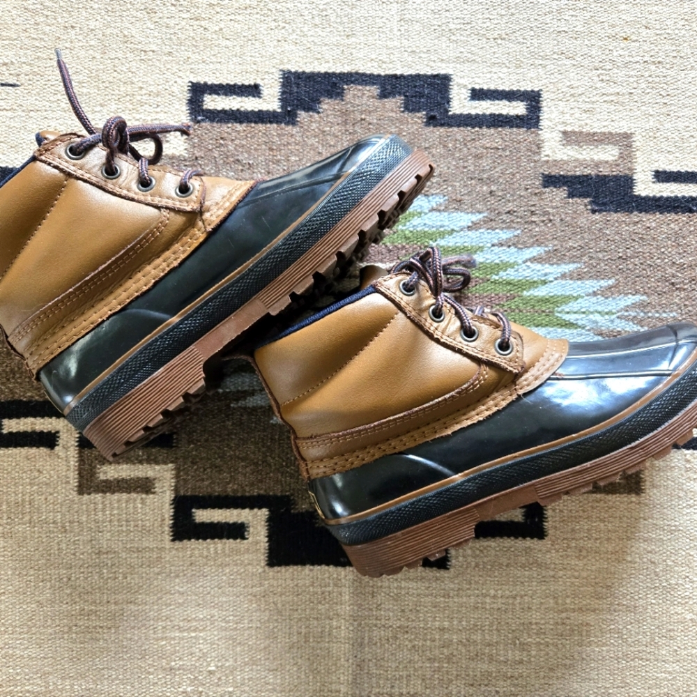 Land Rover Vintage Brown and Black Winter Duck Boots